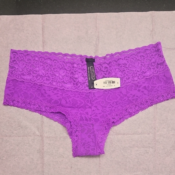 Purple Lace Panties - Picture 1 of 3